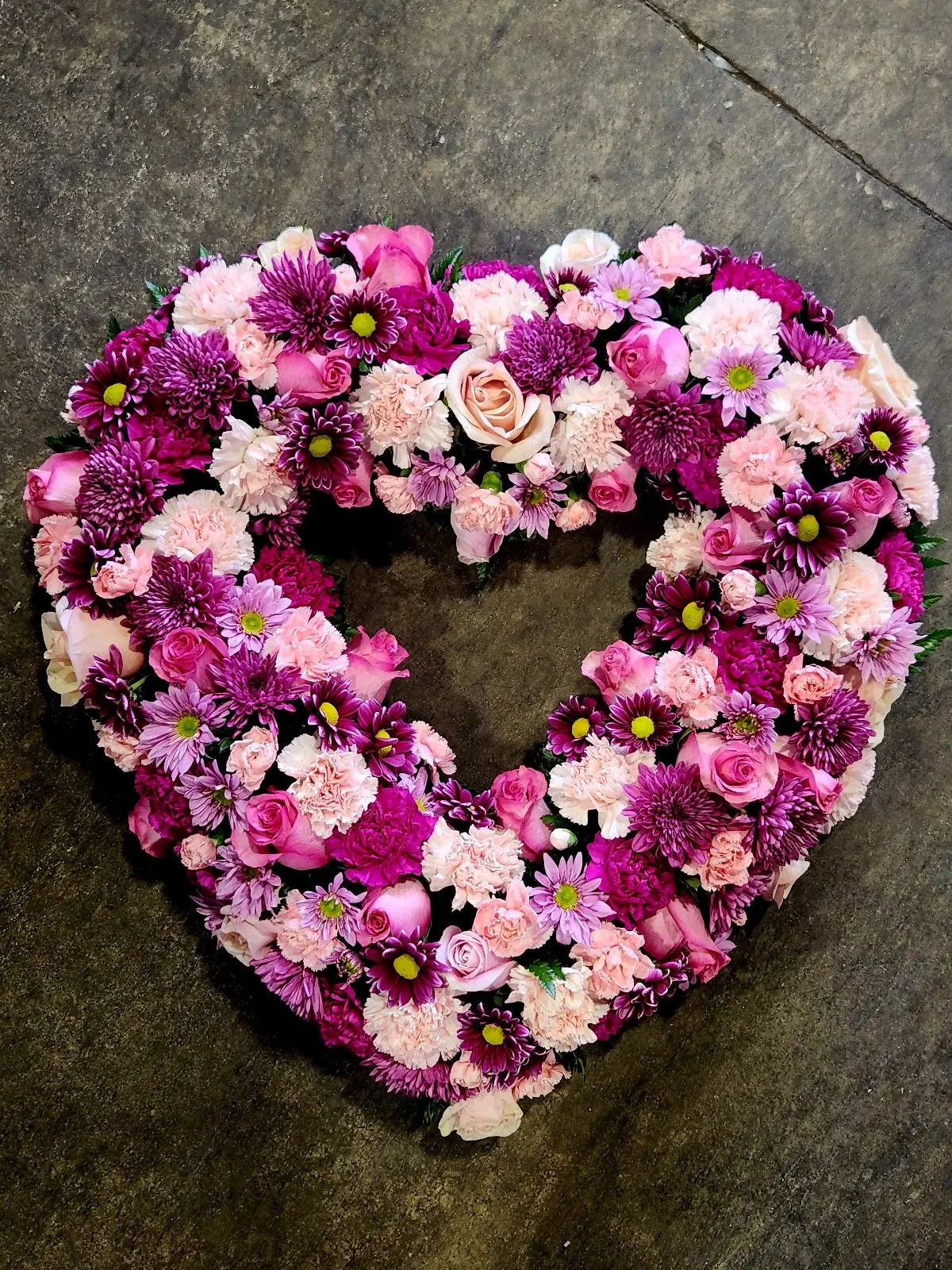 Rose Garden Heart - Image 3